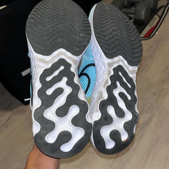 Nike React Miler 3 Size 9 Great Condition No Box - Picture 3 of 5